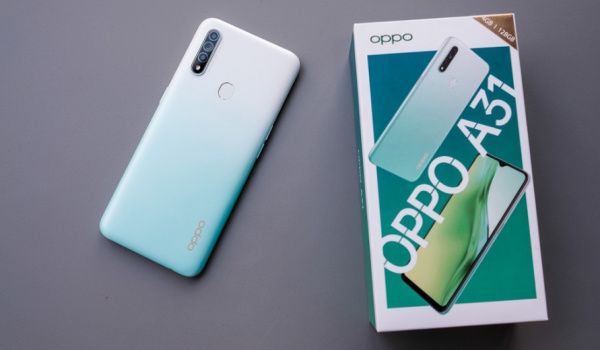 Oppo a31 with box