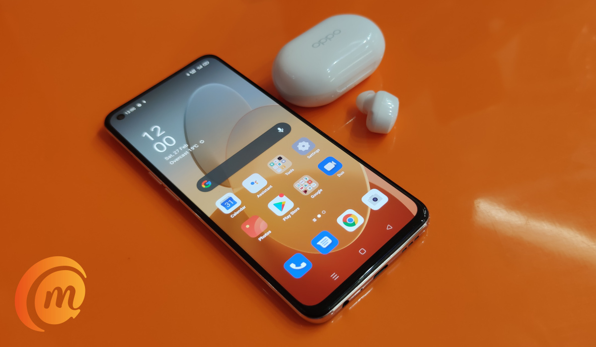 oppo Reno5 4g with Enco earbuds