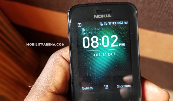 Nokia 8110 4G review - homescreen