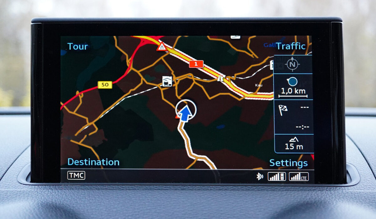 in-car navigation systems are a product of the convergence of automotive and mobile tech