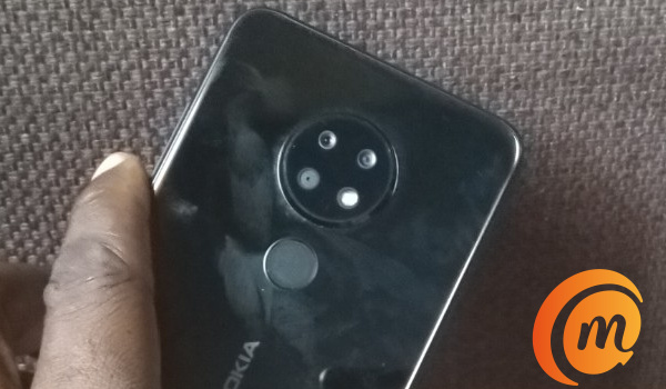Nokia 6.2 ceramic black camera at the back