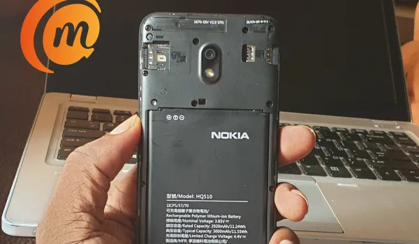 Nokia 2.2 with removable back cover and removable battery
