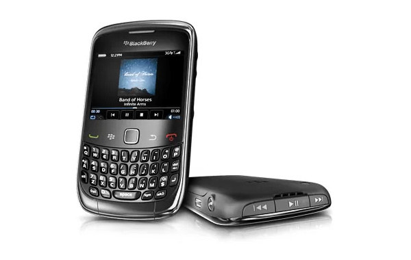 BlackBerry 9300 Curve 3G was the last non-touch smartphone. BlackBerry phones were widely known for their hardware QWERTY keyboards 