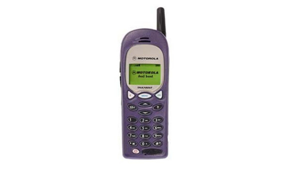 my first mobile phone - Motorola T2288 Talkabout
