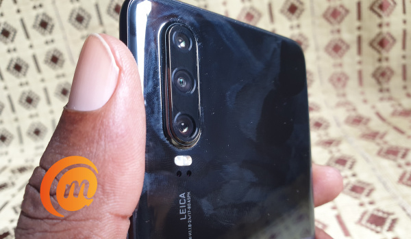 Huawei P30 review - Leica triple camera at the back