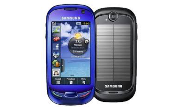 Samsung S7550 Blue Earth is an example of solar energy for mobile phones