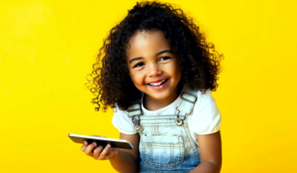 Best Phones for Kids that are Easy to Use 1
