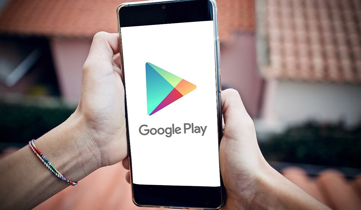 Download and update apps on Android from Google Play Store