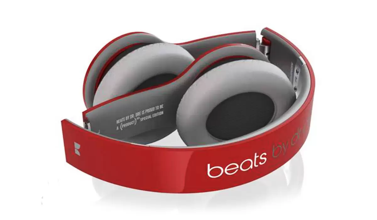 A special edition monster beats red