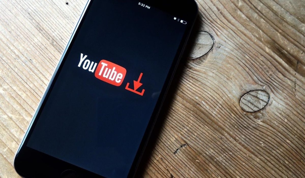 Learn how to save YouTube videos to iPhone easily