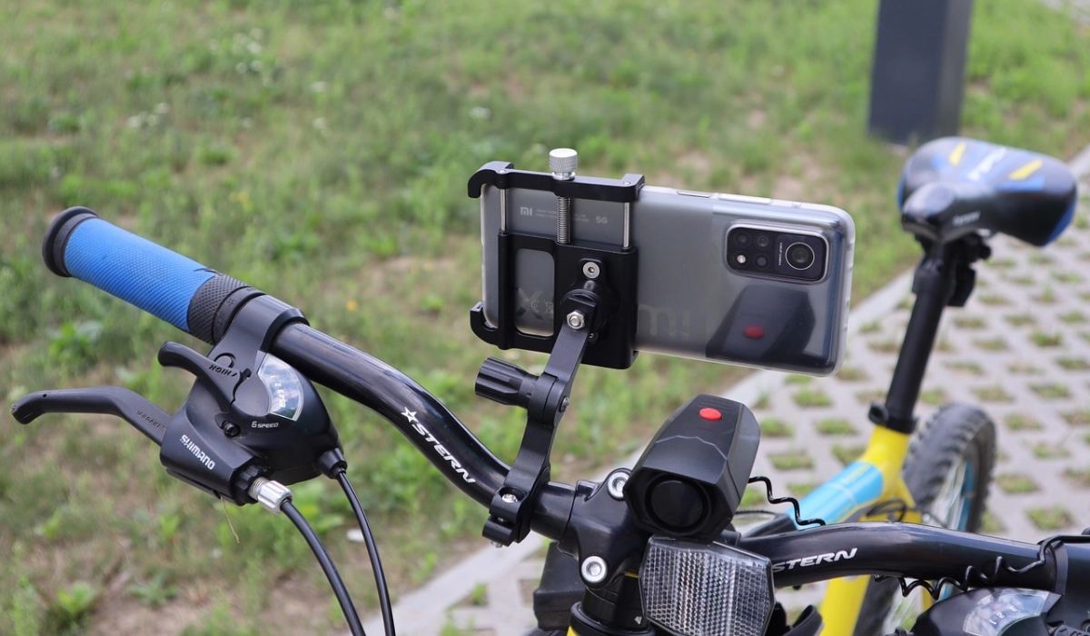 A phone mount for bikes