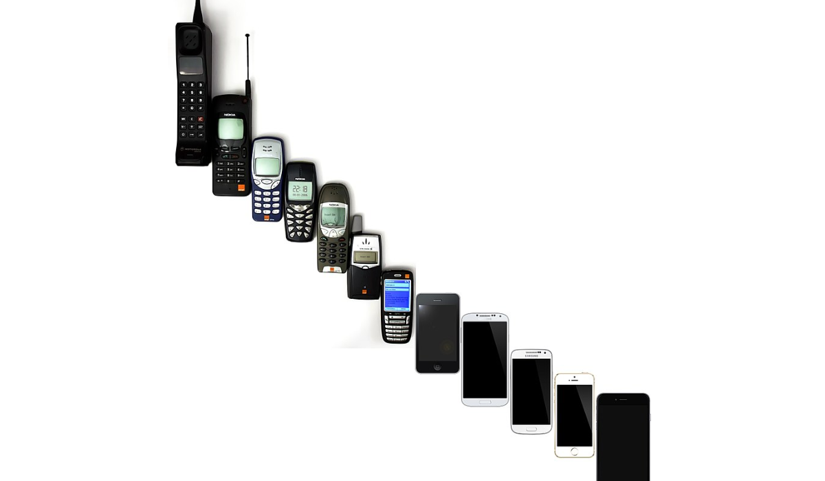 When did the first cell phone come out? Explore this fact guide to find out the history of cell phones and top brands that contributed to mobile phone evolution
